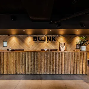 Bunk Surfers Paradise International Backpacker (adults Only) Vandrarhem